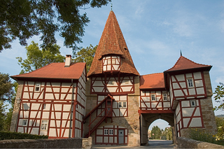 The magnificent Rödelseer gate of Iphofen, 2006