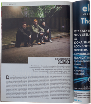 intro magazine #220/2013

Portrait of the band Bombee
