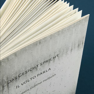 <strong>Artist Publication</strong><br/>
<em>Das Gesicht spricht | Il Volto Parla</em><br/>
by Beta Siebel & Günther Heilfurth