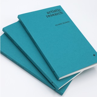 <strong>Book Design</strong><br/>
<em>Artistic Research</em><br/>Juliane Zelwies<br/> 