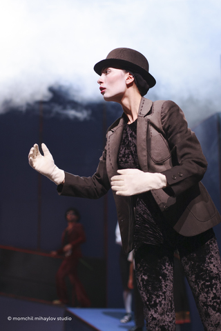 Balkan Syndrome, based on Stanislav Stratiev's play, 
Ruse Drama Theatre, Bulgaria
director: Nedyalko Delchev

photography: Momchil Mihaylov - Momo